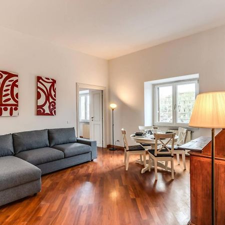 Splendid Flat On The Tiber River Róma Kültér fotó
